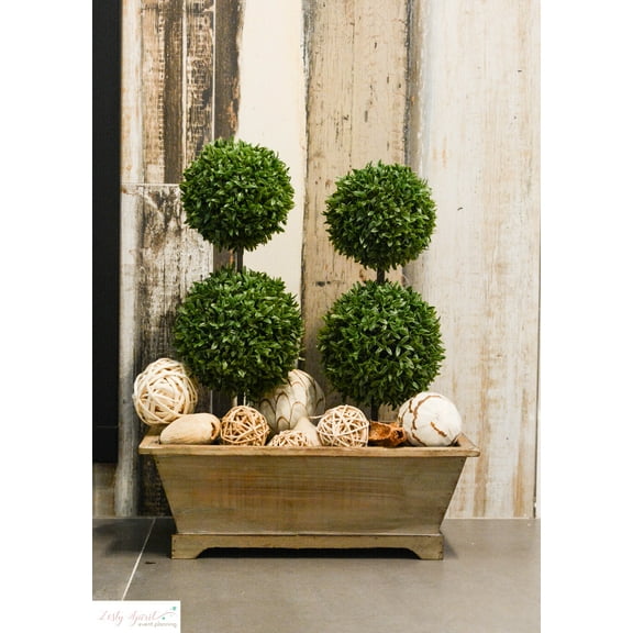 Set of 2 Rustic wood long rectanle planters w/ hard liner