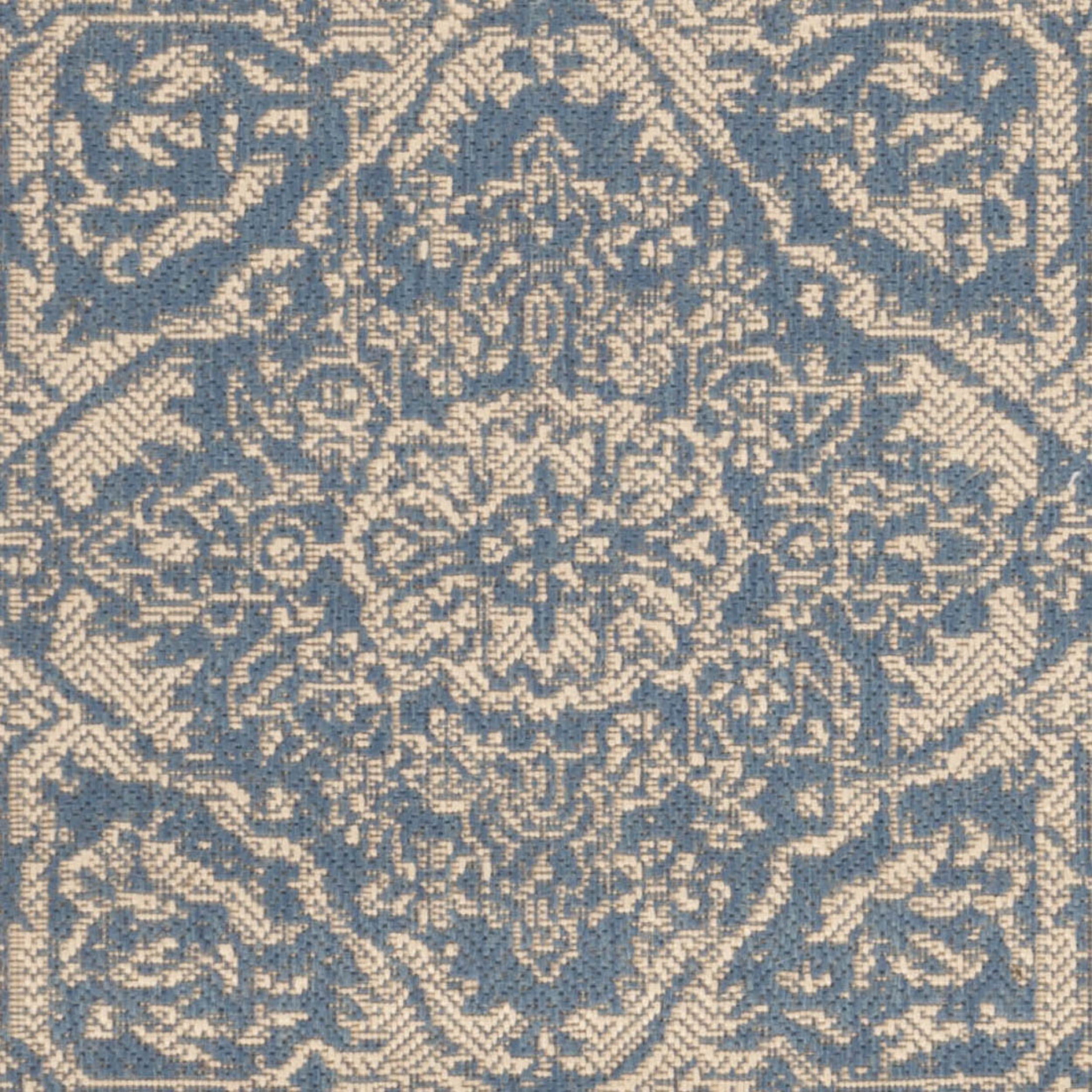 SAFAVIEH Linden Dania Traditional Area Rug, Cream/Blue, 4' x 6'