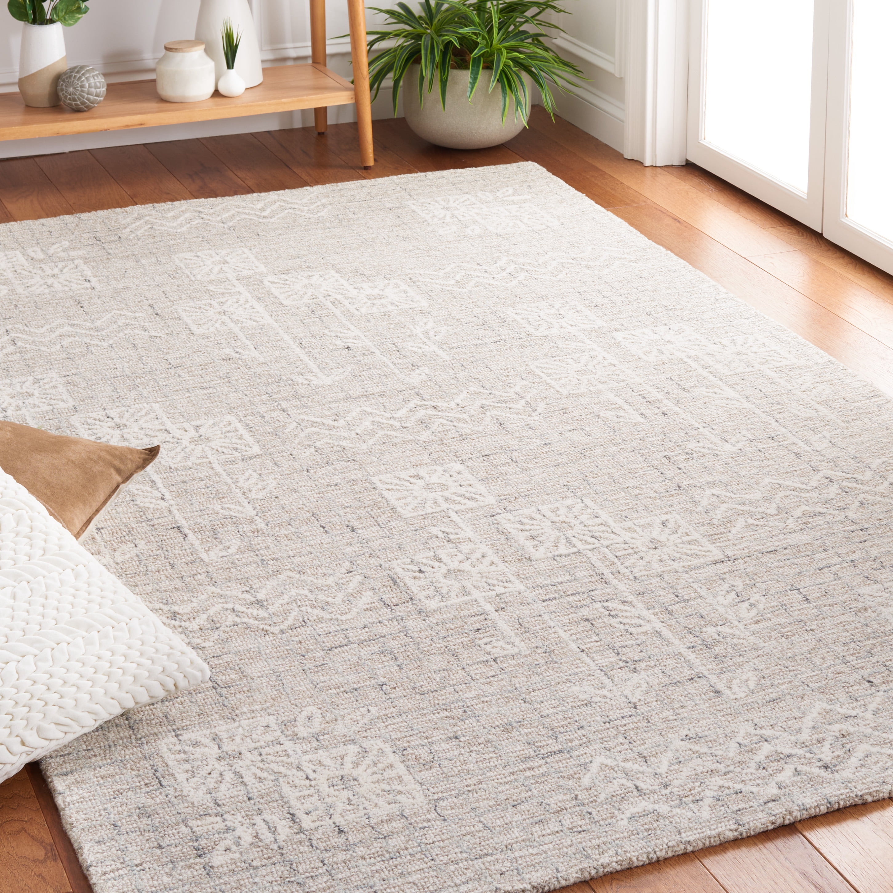SAFAVIEH Metro Yolonda Distressed Area Rug, Beige/Ivory, 3' x 5'