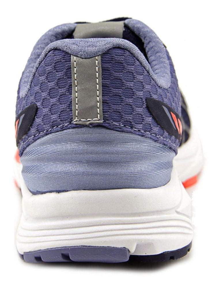 new balance 1560