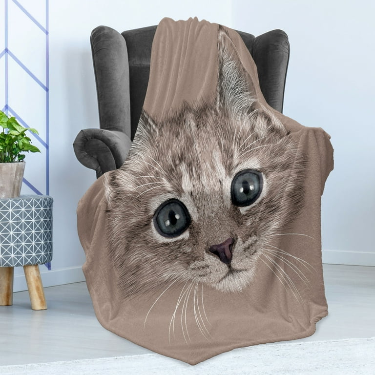 Blanket with best sale cat face