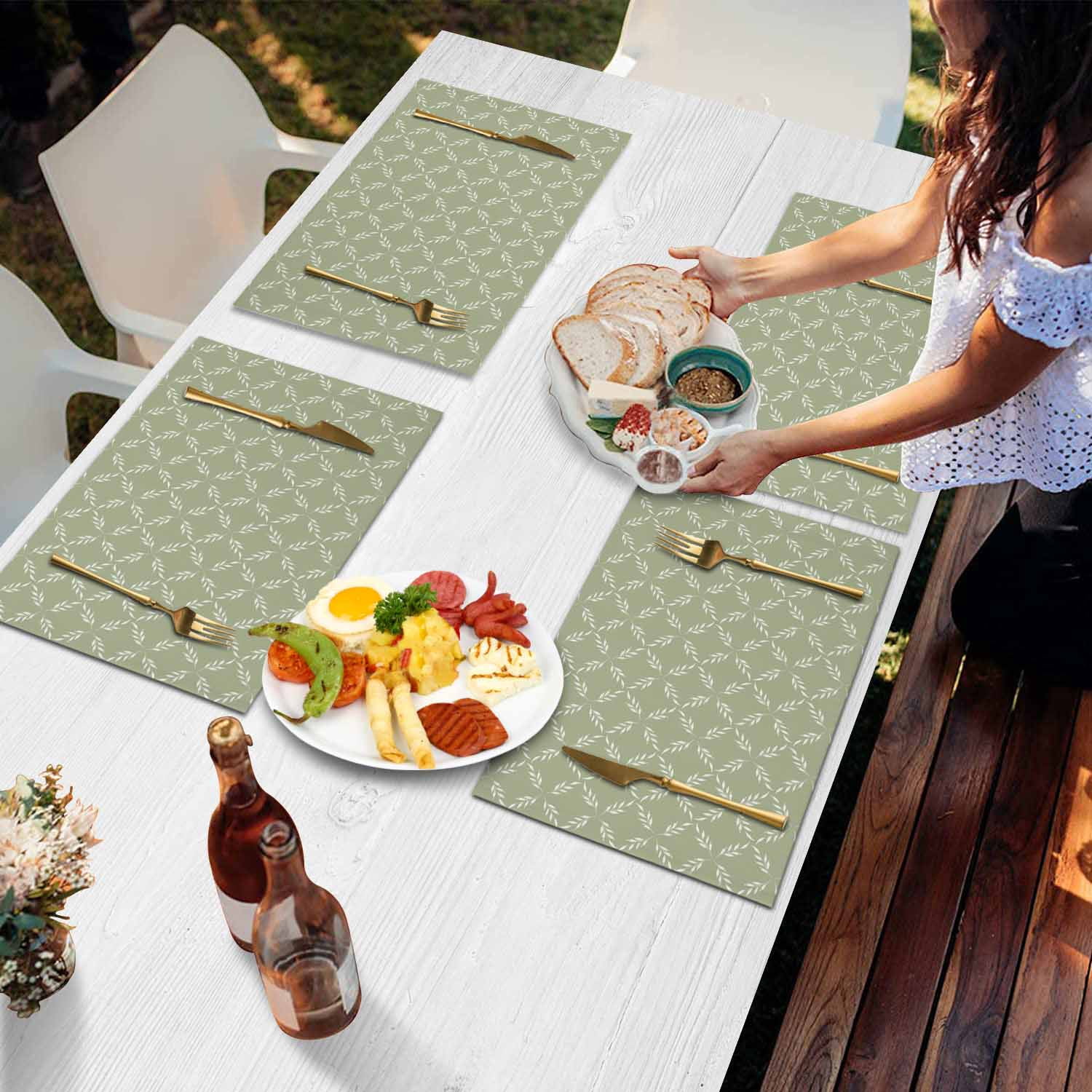 Sage Green Plaid Diamond Placemats Set of 4,Wipeable Washable Table Mats for Dining Tables,Abstract Geometric Place Mats for Kitchen Event Party Tabletop Decor