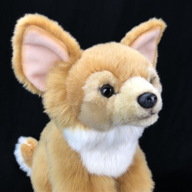 Minerva the Chihuahua, 11 Inch Stuffed Animal Plush