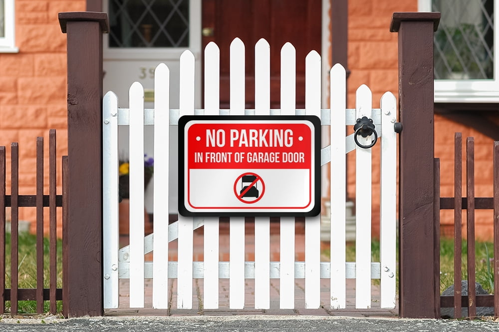 No Parking In Front Of Garage Door Print Red White And Black Notice No Parking In Front Of Garage Door Print Red White And Black Notice Metal Small Signs 7 5x10 5 Inch Com