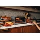 thumbnail image 2 of Freidora De Aire Breville Smart Oven Compacta De Acero Inoxidable Cepillado, 2 of 9