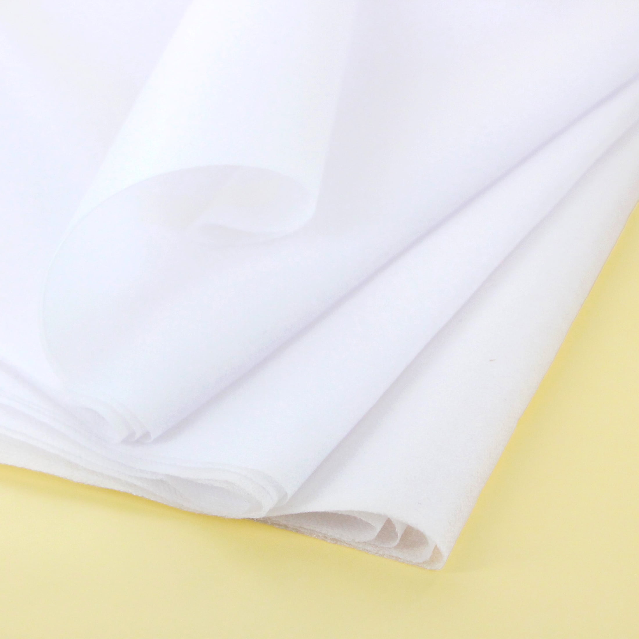 HeatnBond Fusible Interfacing – Medium Weight, 100% Polyester, 20″ x 2 yds