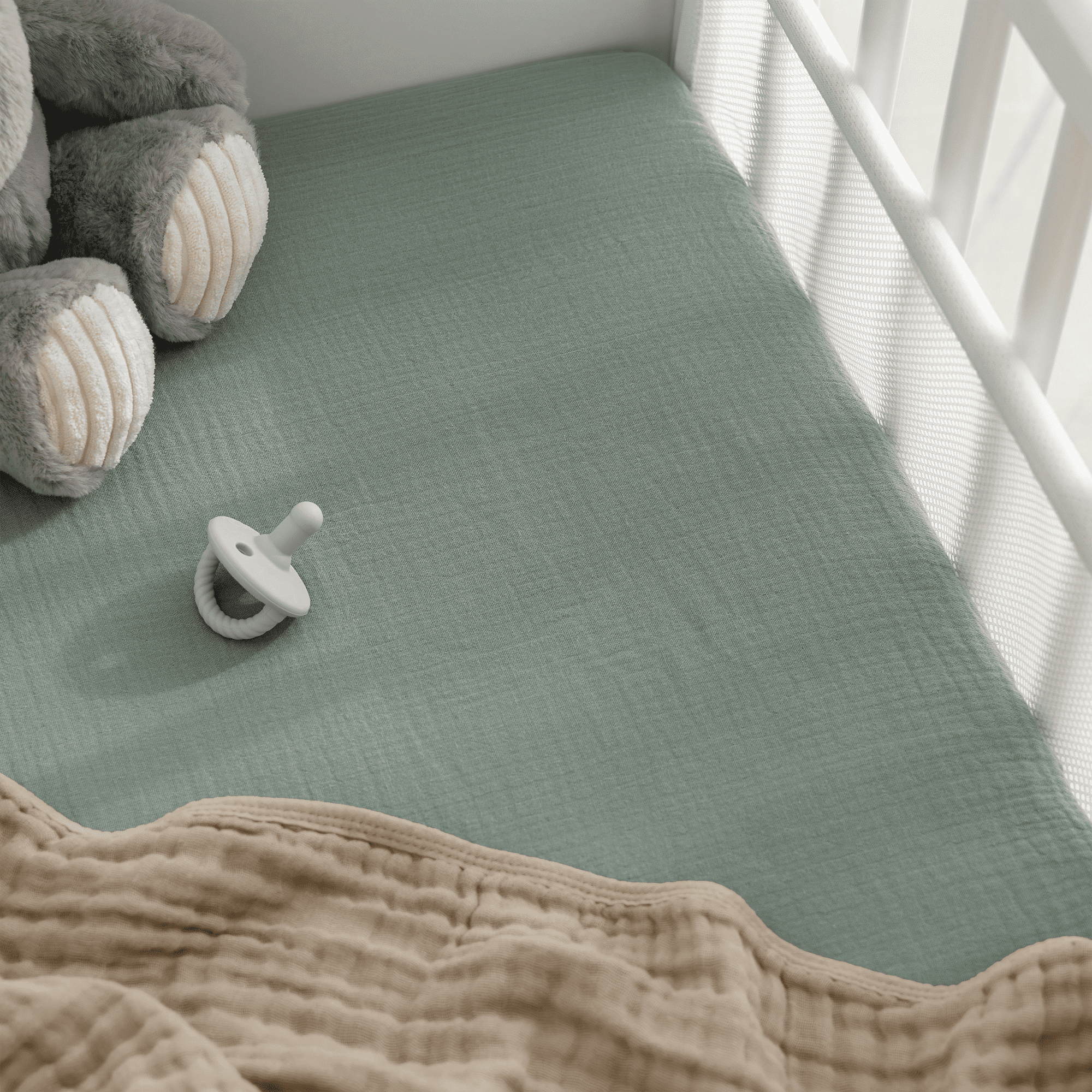 Comfy Cubs Muslin Fitted Bassinet Crib Sheet, Extra Soft 100% Muslin Cotton Bassinet Sheets (Fern)