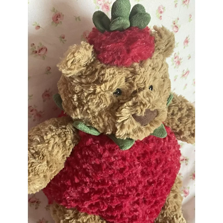 　Bartholomew Bear Strawberry　くま Bartholomew Bear Strawberry – ICA Retail Store