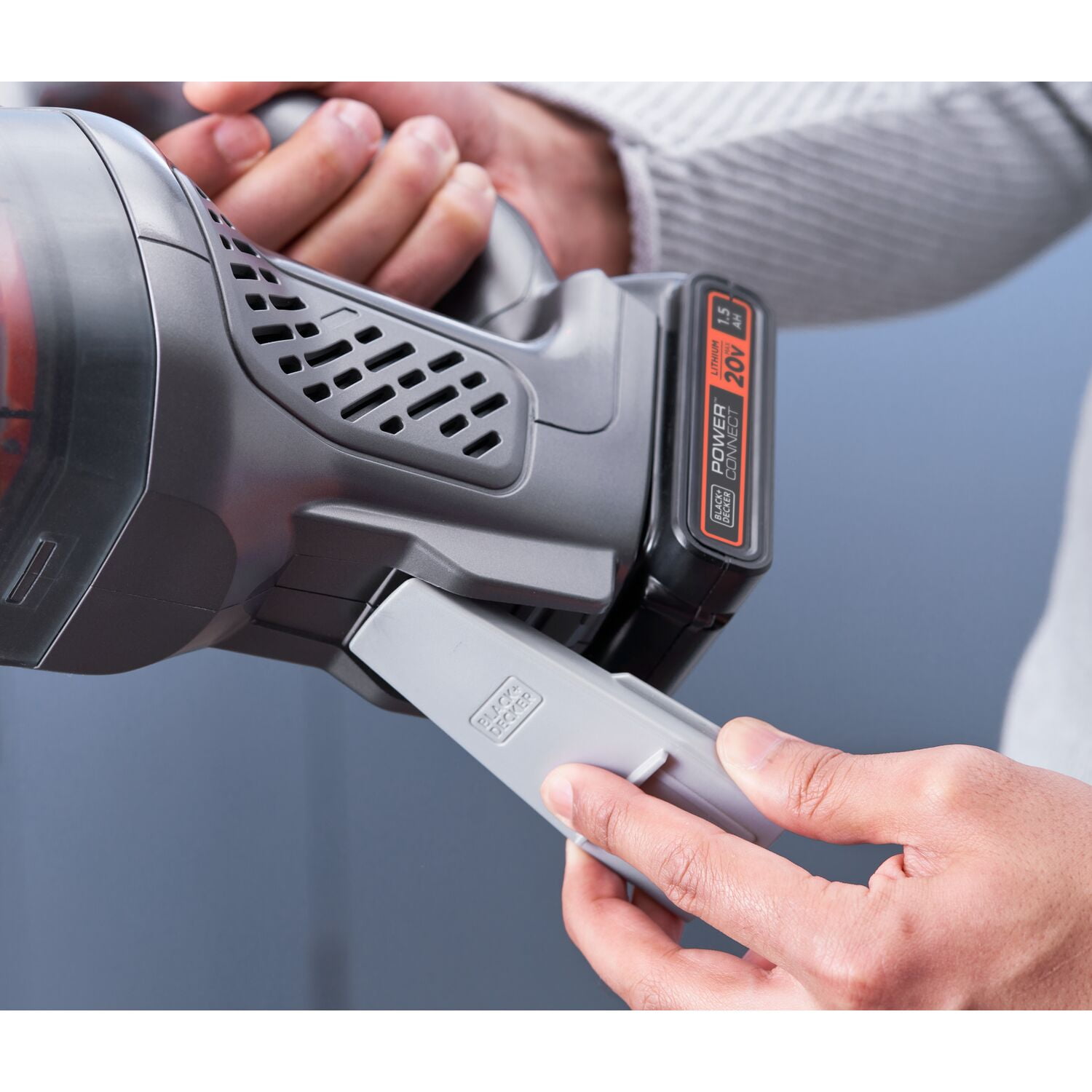 BLACK+DECKER 20-Volt Cordless Car Handheld Vacuum in the Handheld Vacuums  department at