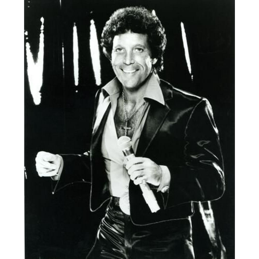 Tom jones. Том джонс фото с внуками. Том джонс дуэт. Tom jones singer. Tom jones 1980.