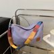 thumbnail image 4 of Bolso informal de hombro para mujer - Bolsa mensajera cruzada ajustable para trabajo, viajes y uso diario, 4 of 6