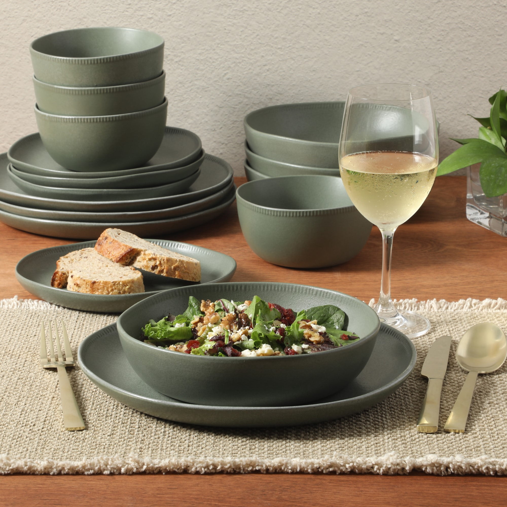 Gibson Elite Menlo Park 16-Piece Pottery Clay Stoneware Dinnerware Set – Green Reactive Glaze, Organic Shape Embossed Plates and Bowls W/ Pasta Bowl, Service for 4 – Microwave & Dishwasher Safe