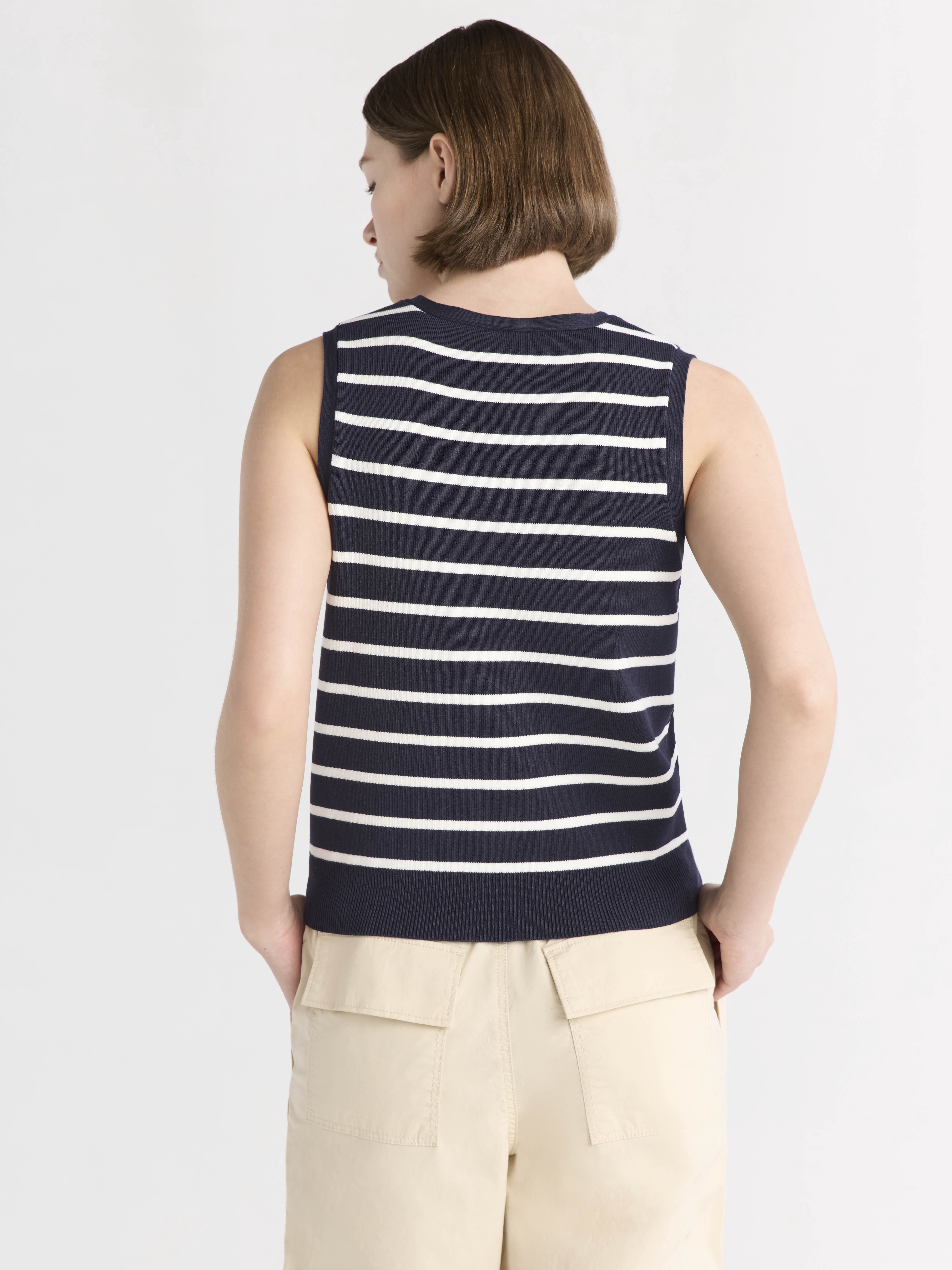 Free Assembly Women's Button Front Sweater Vest, Sizes XS-XXL