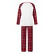 thumbnail image 5 of Pijamas navideños a juego para toda la familia de Fiomva. Conjuntos a juego para mujer. Ropa de dormir navideña., 5 of 8