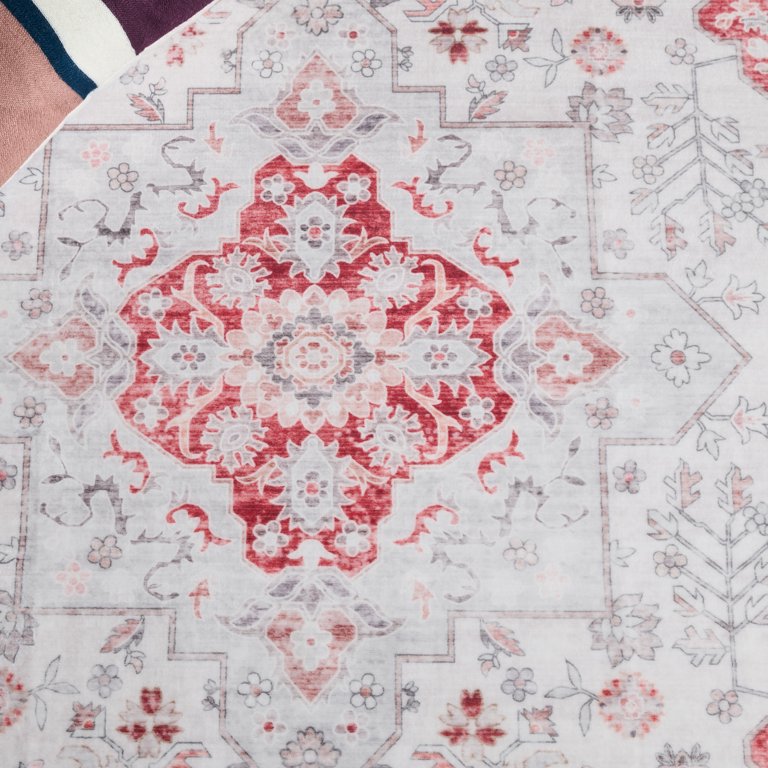 SAFAVIEH Arizona Seine Oriental Machine Washable Area Rug, Light