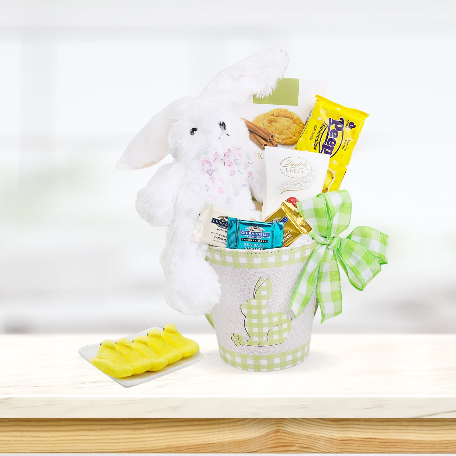 Alder Creek Gift Baskets Happy Easter Gingham Basket (10 Items)
