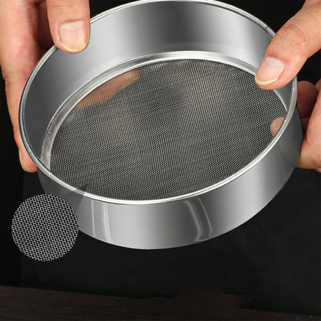 Tamiz de harina de acero inoxidable Tamiz de malla ultrafina | Filtro de horneado fino para tamizar harina, azúcar en polvo, cacao | Mango ergonómico duradero | Fácil de limpiar | Utensilio de