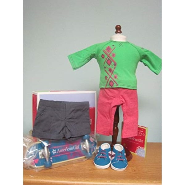 American Girl Skateboard Set + Charm for Dolls MY AG 2013 Walmart