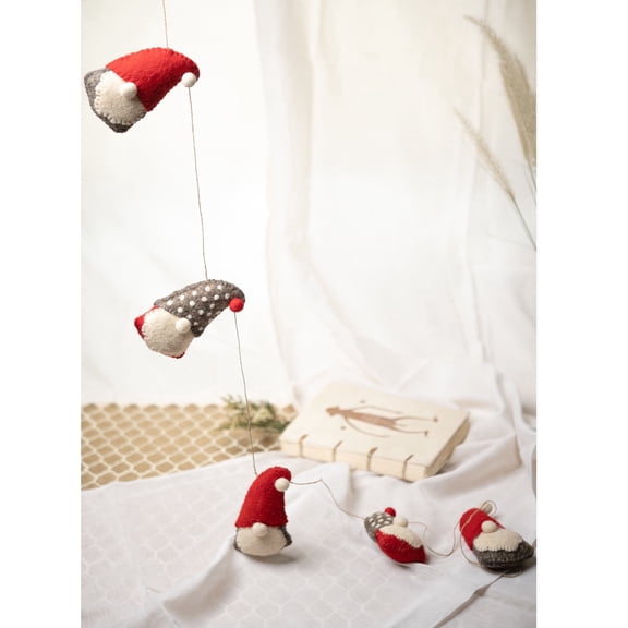 De Kulture Works Garland, Felt Gnome Santa, Needle Felted, Stuffed