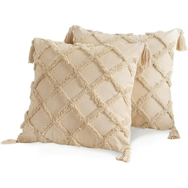 Throw Pillow Covers, Pillow Covers 18x18, Pack of 2 Boho Decorative Pillow Covers for Living Room Farmhouse Sofa Bed RV, Diamond Tufted Embroidered with Tassels, Home Decor, Beige