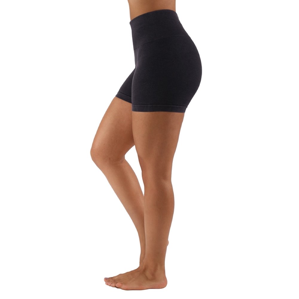 capri shorts