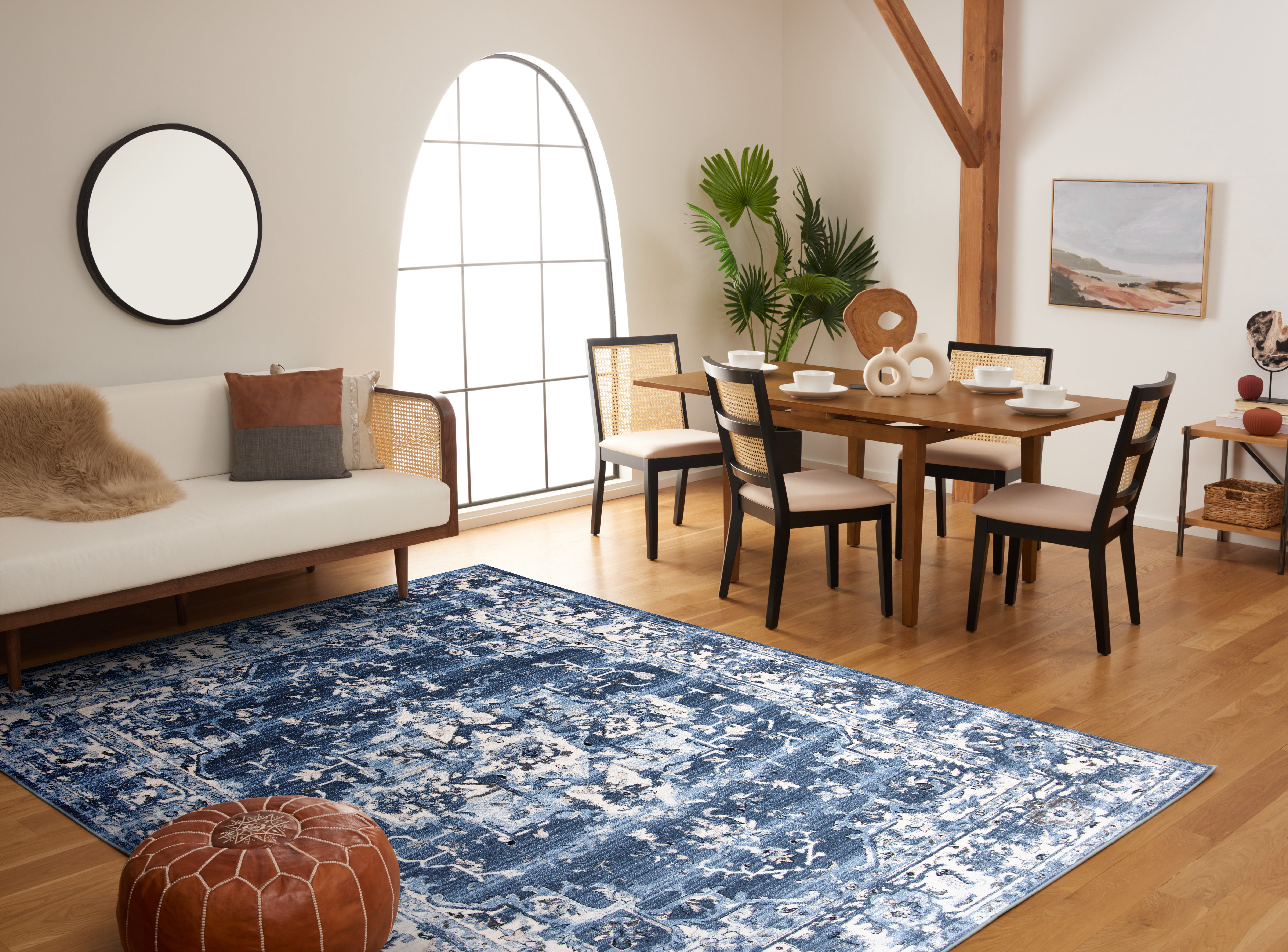 SAFAVIEH Charleston Zharko Floral Area Rug, Navy/Creme, 10' x 14'
