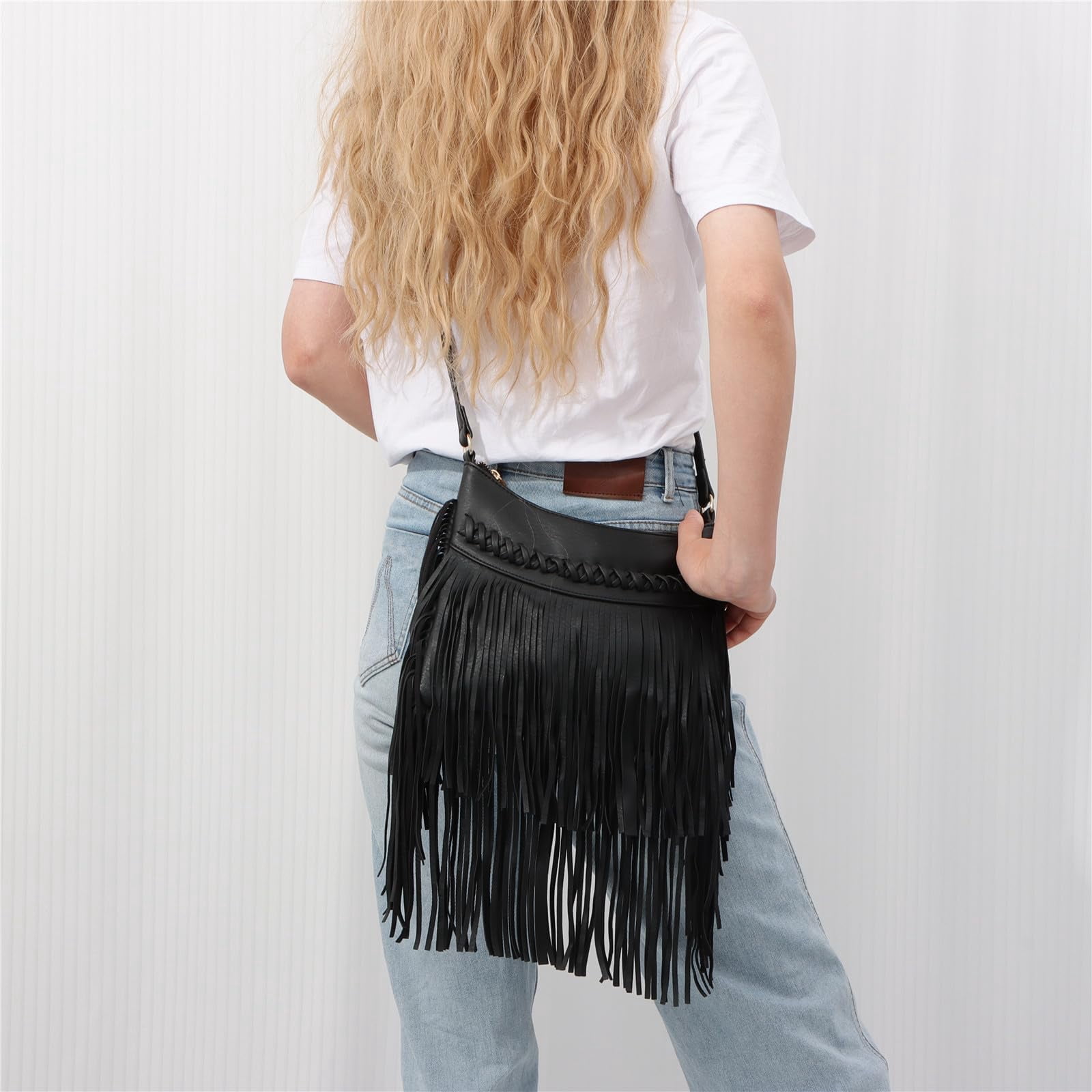 Leather Fringe Purse for Women Trendy Western Tassel Crossbody Bag Vintage Hobo Black Shoulder Messenger Bag