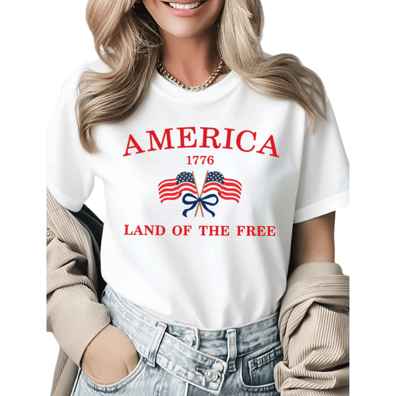Retro USA 250th Anniversary Oversized Land Of The Free Graphic Tees Women's Comfy Summer Tops