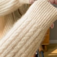 thumbnail image 5 of Suéter 100% de lana pura para otoño e invierno, nuevo cárdigan de moda para mujer con agujeros, chaqueta de suéter de punto informal con cuello en V, 5 of 5
