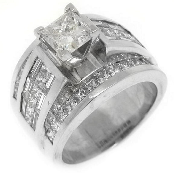 18k White Gold Princess & Baguette Diamond Engagement Ring 4.77 Carats