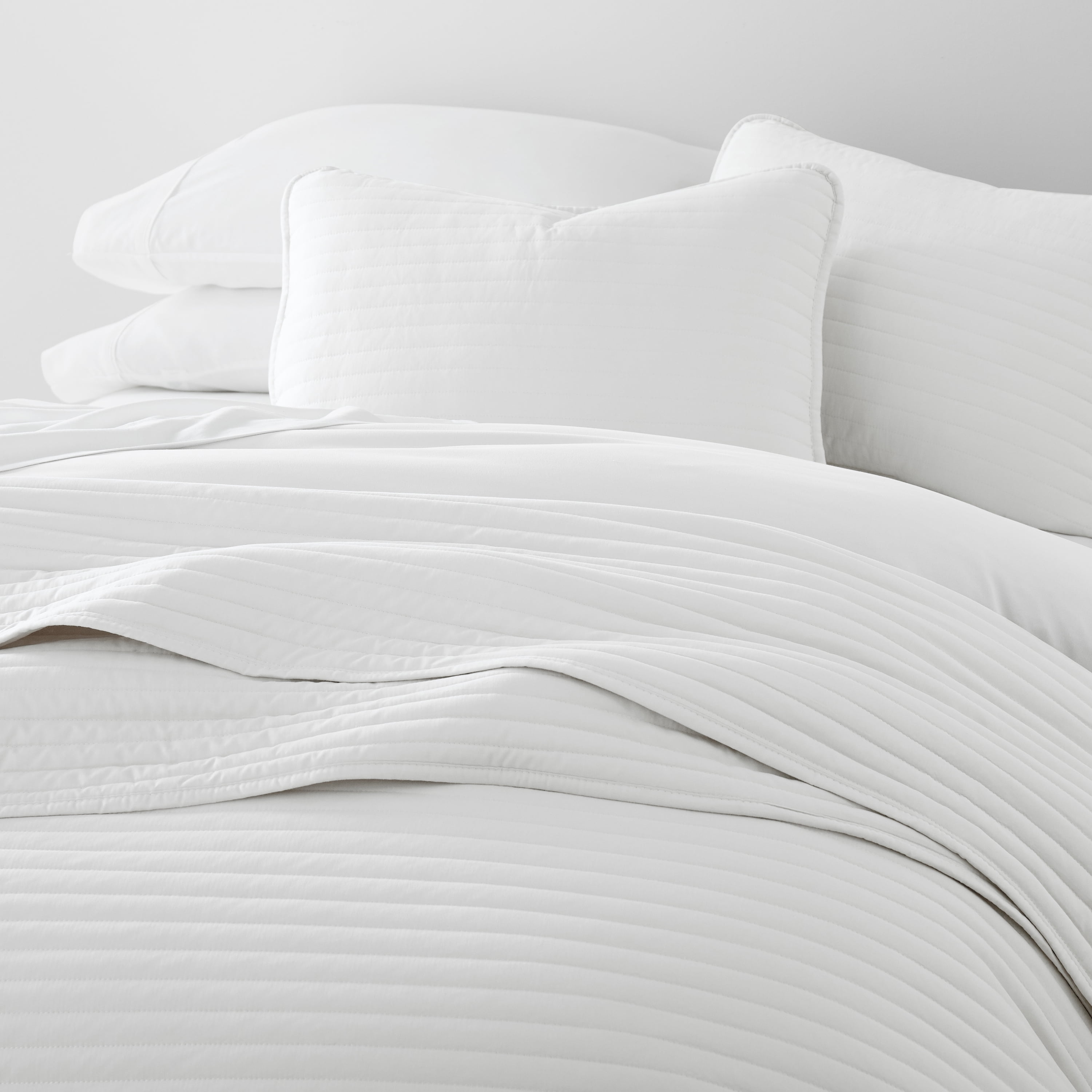 Wrinkle Resistant All Season Quilt Set Coverlet White Striped Stitched for King Size Bedding by Comfort Canopy