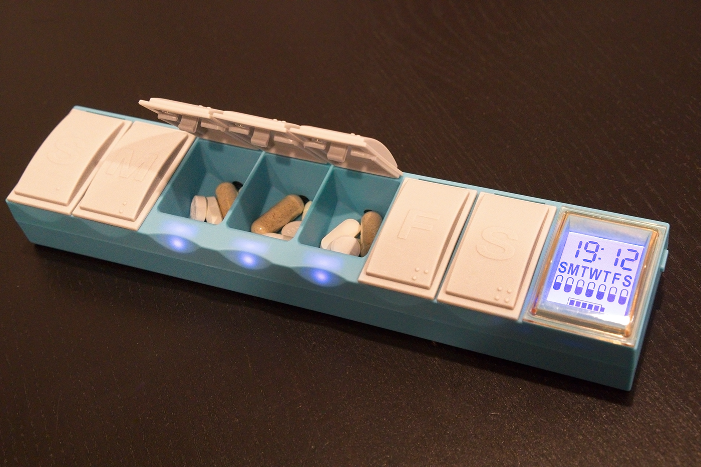 e-pill Sync Portable Smart Self-Learning Pill Organizer