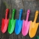 thumbnail image 5 of Paleta De Jardín - Pala De Mano De Jardín De Acero Al Carbono Resistente con Agarre Ergonómico - Más Fuerte Que El Acero Inoxidable,Green1.23cp, 5 of 5