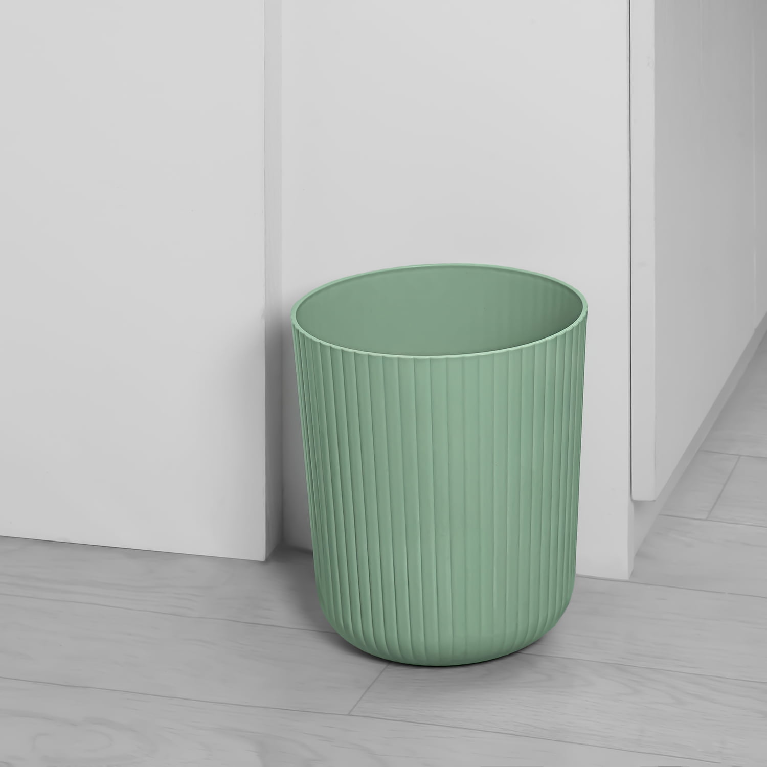 Mainstays 1.64 Gallon Ribbed Plastic Trash Can, Green