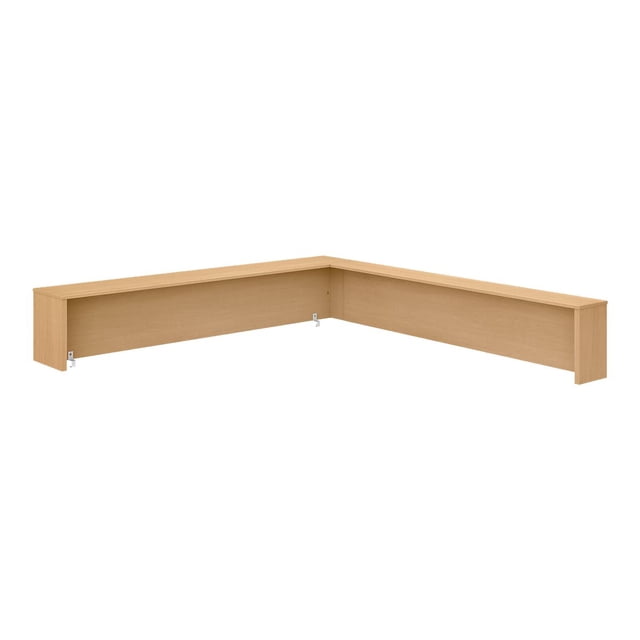 BBF Studio C - Receptionist desk raised panel - 90�� corner - natural maple