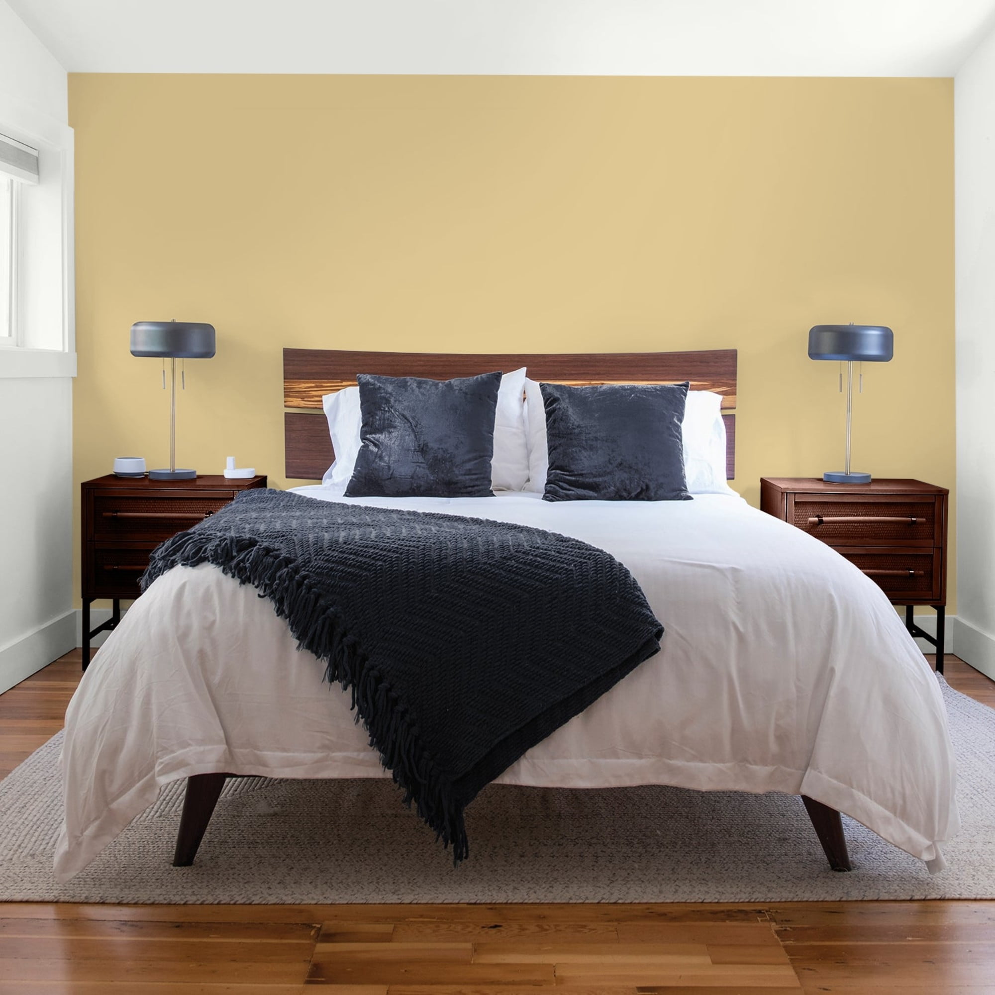 Glidden Fundamentals Appalachian Trail / Yellow, Flat Interior Paint, 1 Quart