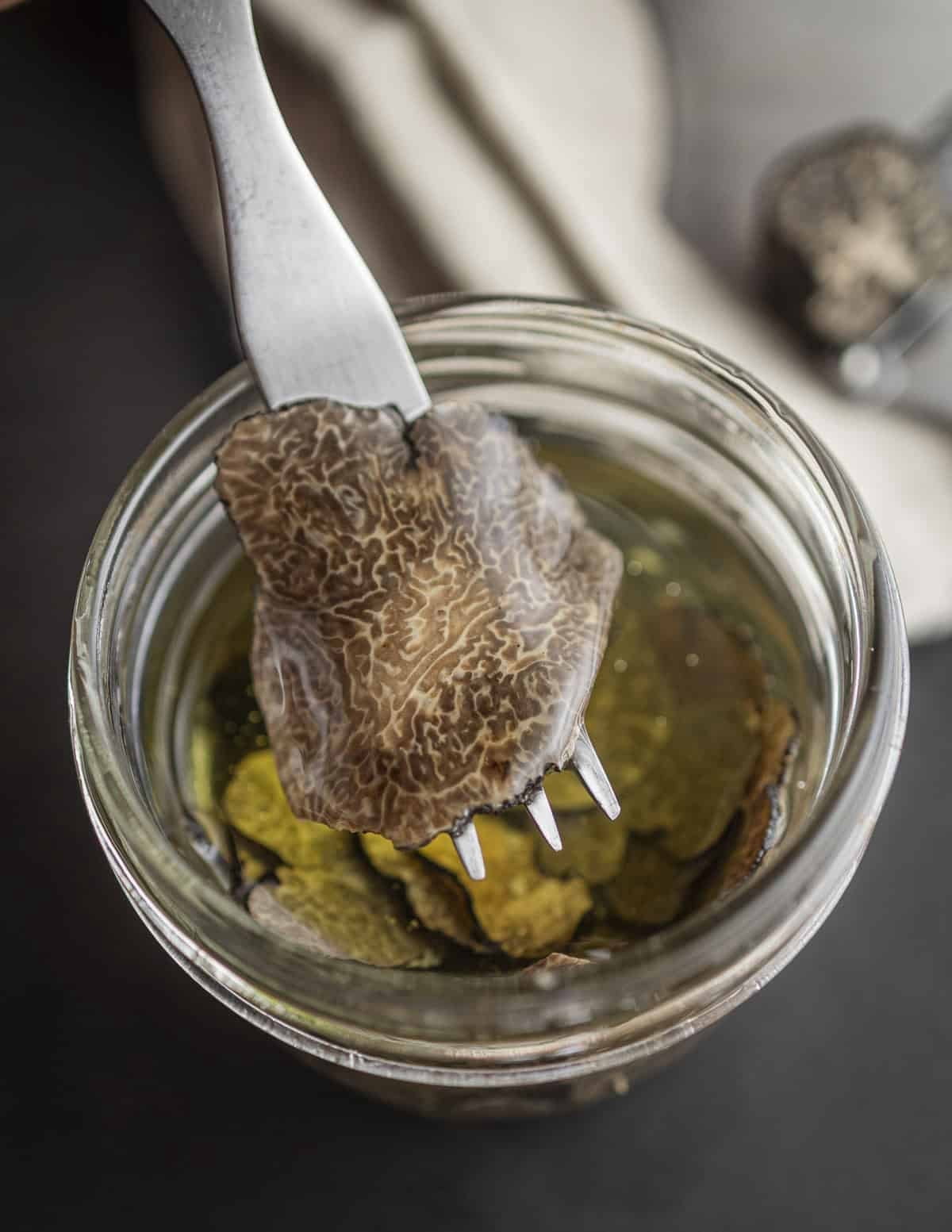 Elle Esse Italian Carpaccio Truffle Mushrooms in Olive Oil, 3 oz Jar