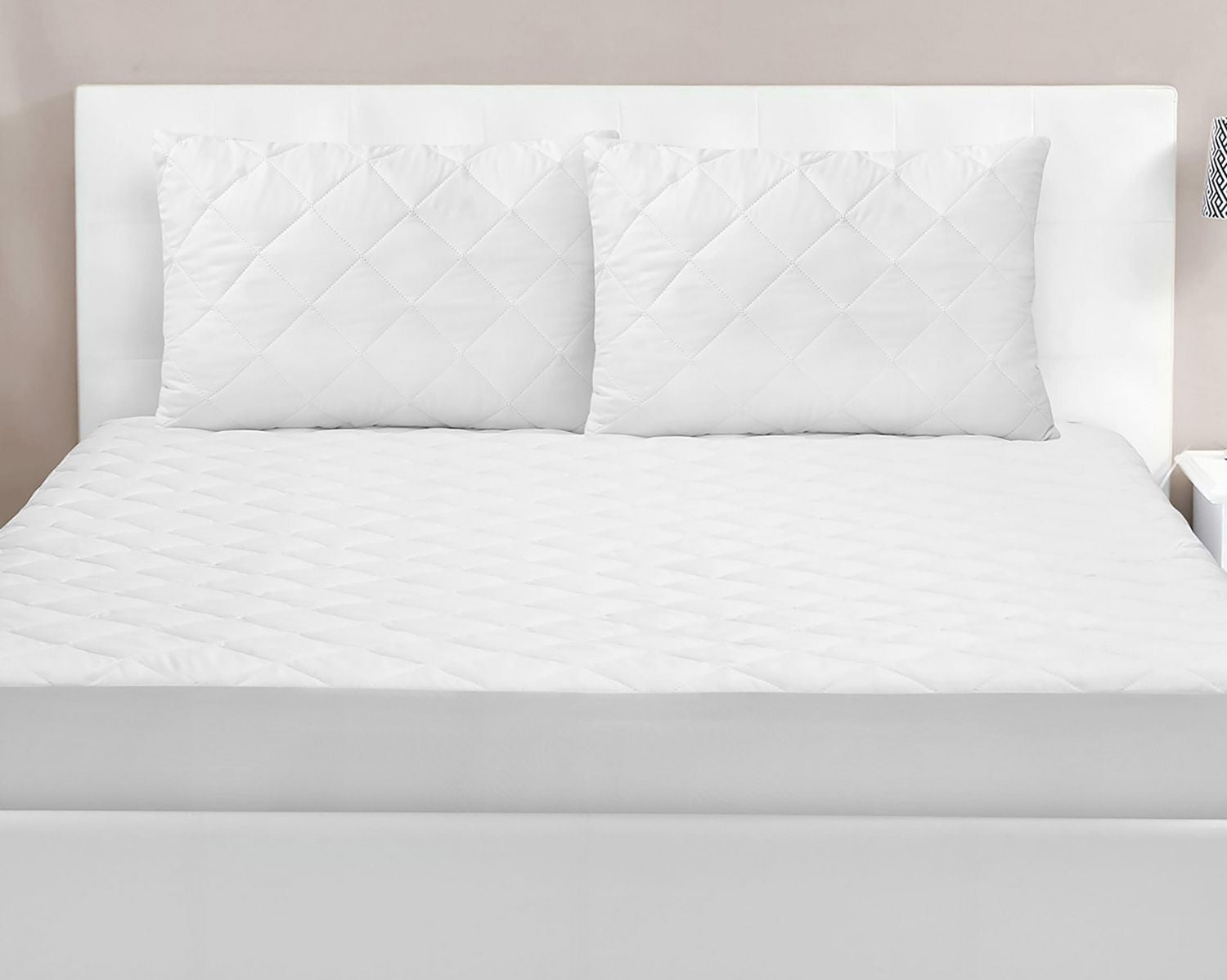 Safdie & Co. Mattress Protector Q Quilted White