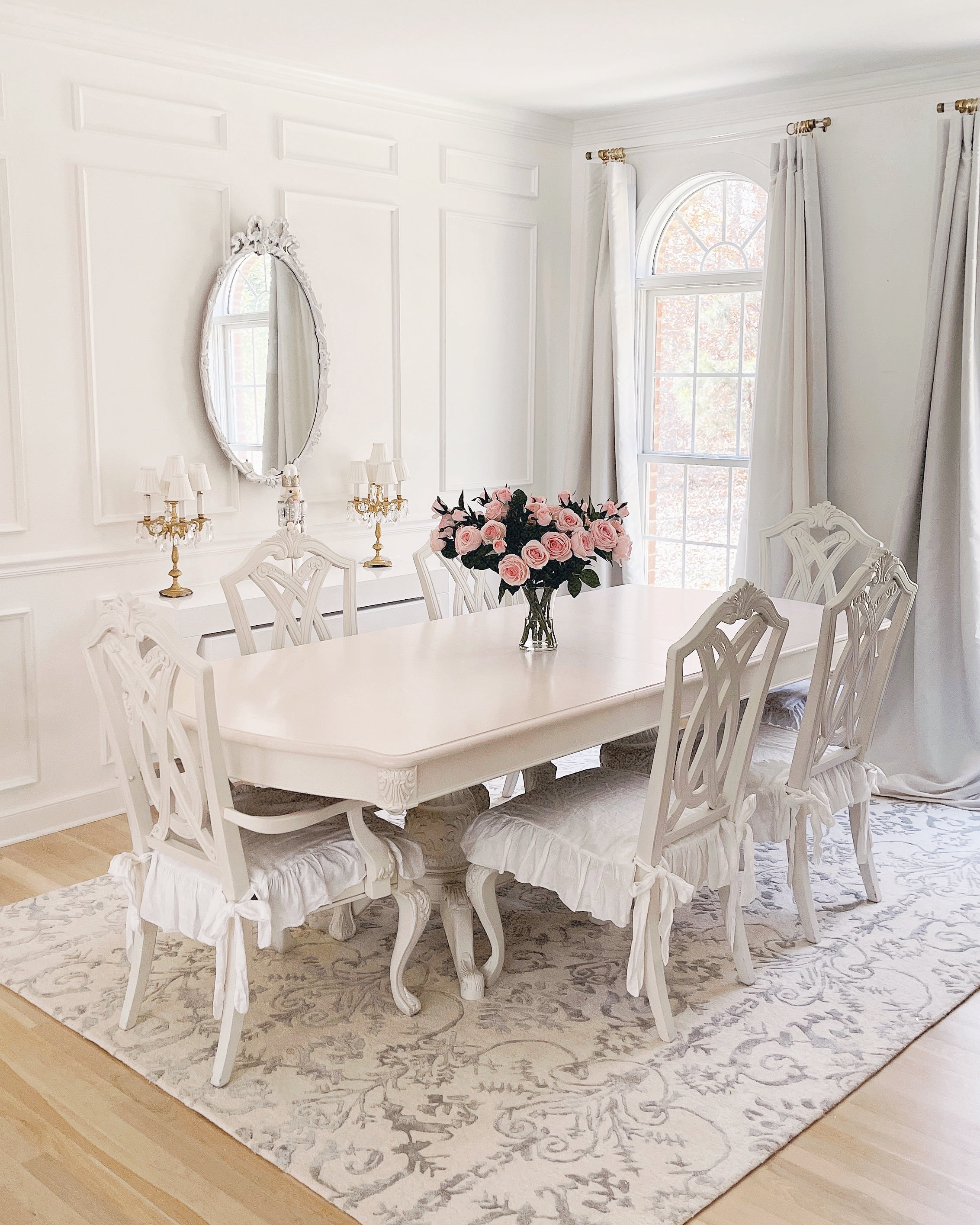 SAFAVIEH Bella Paula Damask Area Rug, Ivory/Grey, 10' x 14'