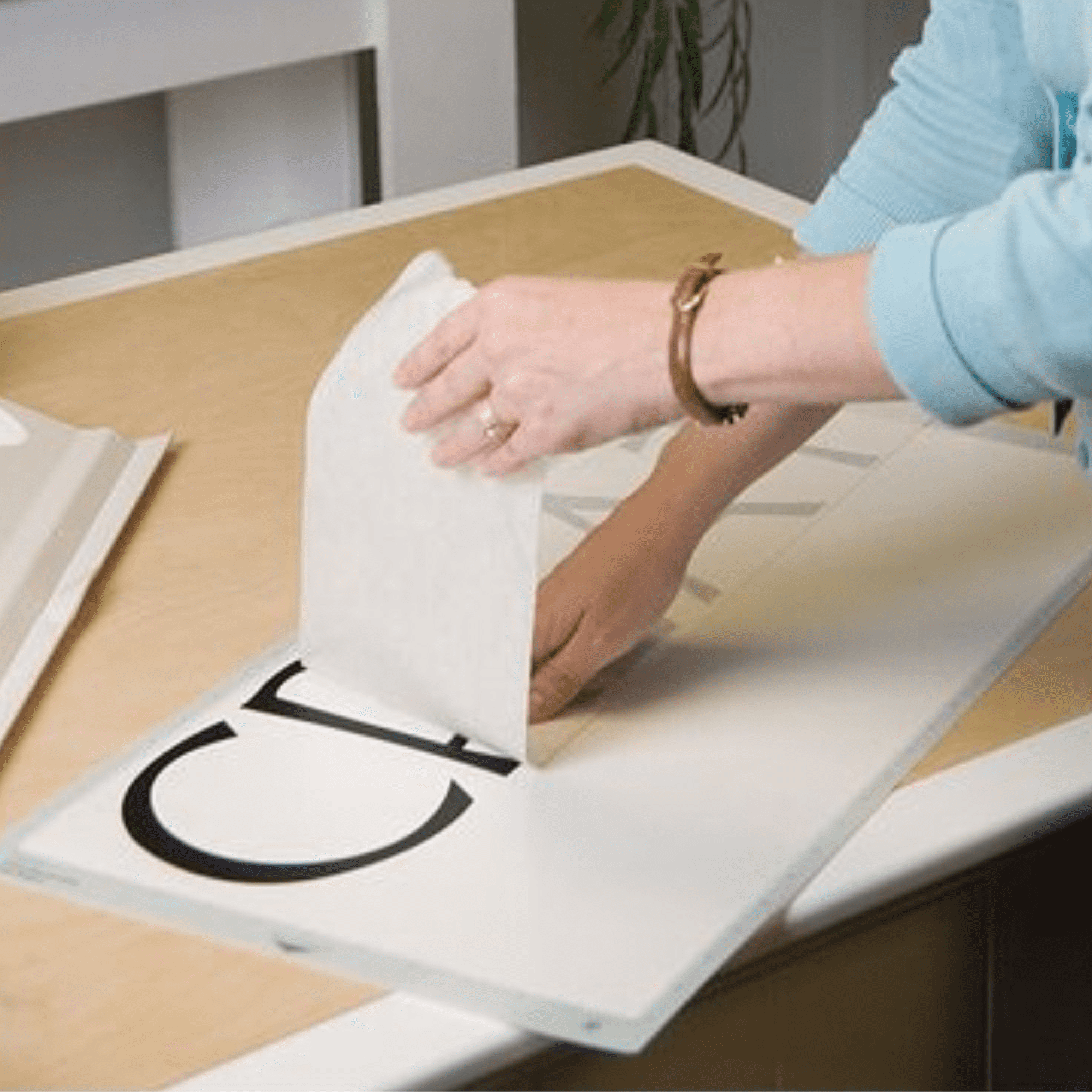 FindTape Lettering & Graphics Application Tape [Medium-High Tack]: 48 in. x 300 ft. (Translucent Natural)