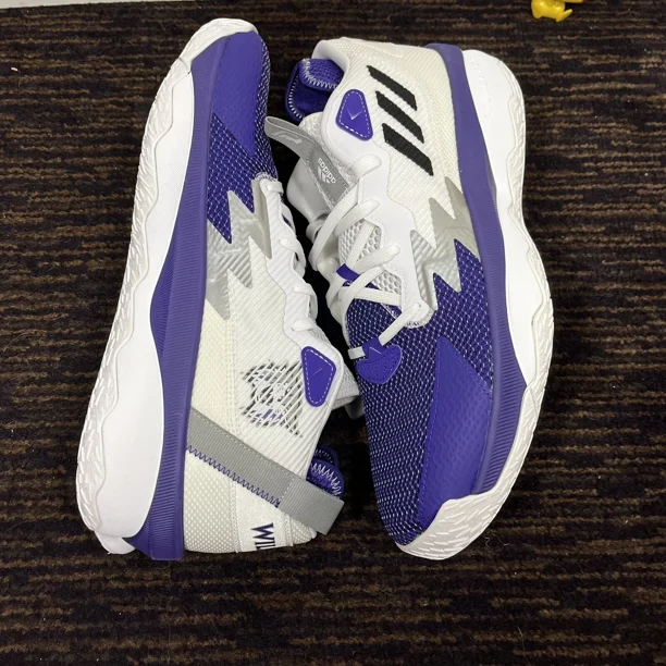 Adi - das Dame 8 Weber State University Wildcats Purple White Black NCAA sz 13.5