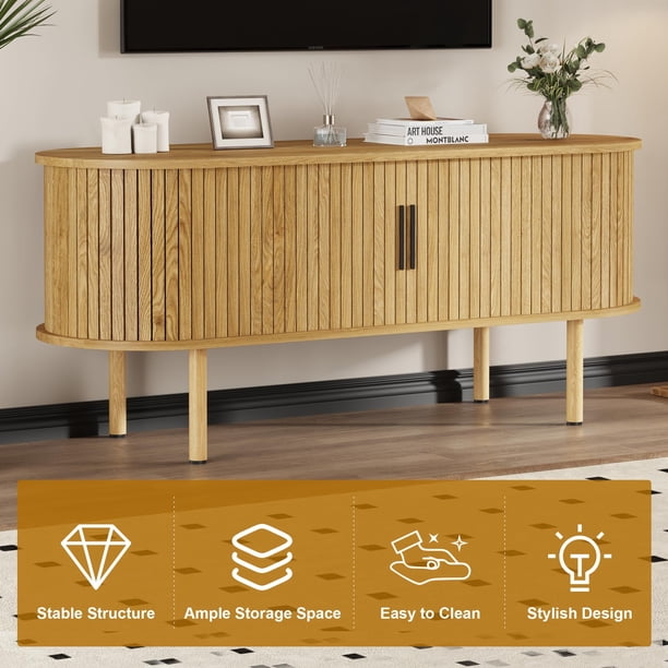 Mueble de TV moderno para sala de estar – Consola de madera para televisores hasta 80” – Puertas deslizantes, estantes ajustables y almacenaje – Acabado roble salvaje, tiradores dorados