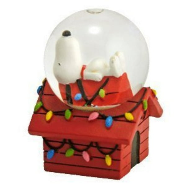 peanuts snoopy on doghouse mini christmas snowglobe by westland