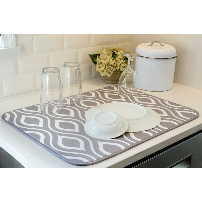 Polder 22 in. L x 15 in. W Gray Microfiber Drying Mat with Tray