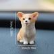 thumbnail image 3 of Lindo mini cachorro Corgi para decorar el salpicadero del coche | Figura de perro de resina | Decoración para el escritorio de la oficina | Regalo para amantes de las mascotas y amigos, 3 of 3