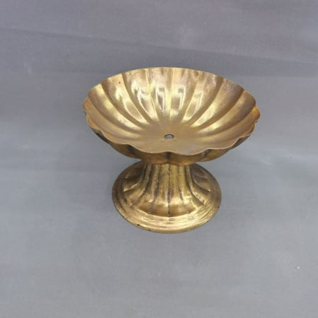 

Snack Plate Metal Serving Tray Food Plate Desktop Candy Tray Fruit Serving Dish Offering Bowl