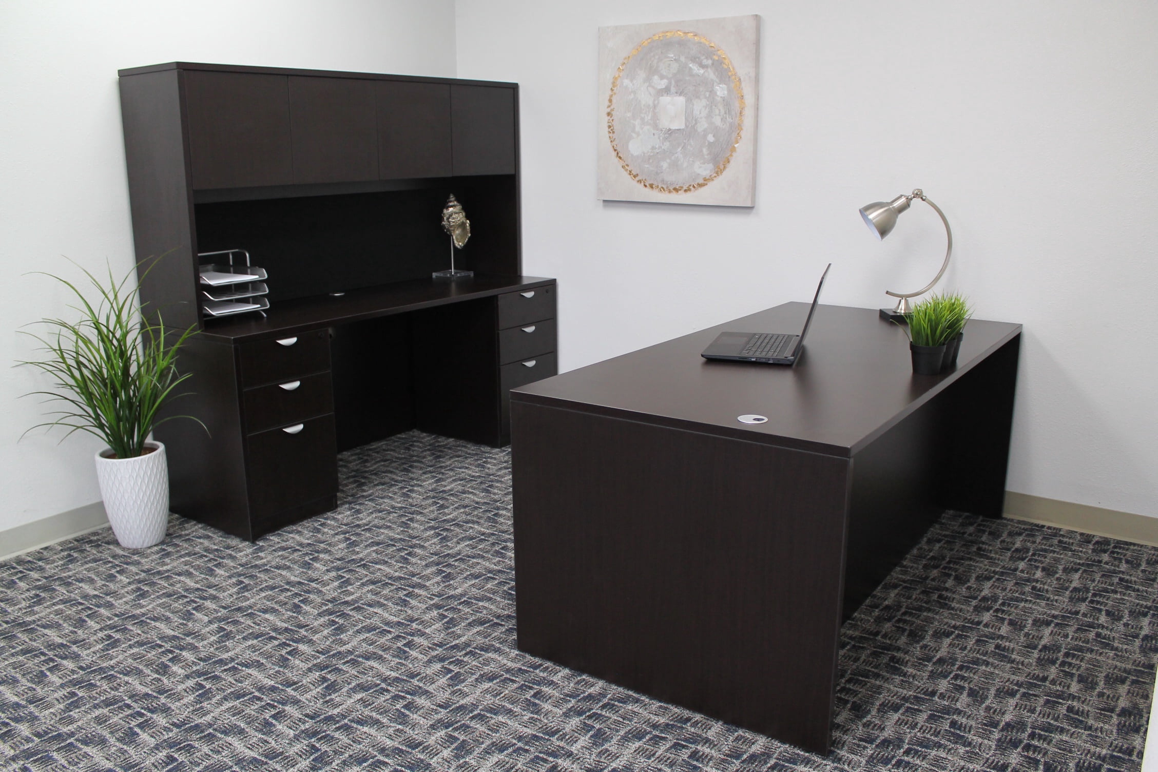 Boss Office Products Mocha 71 inch Executive Desk and Credenza with Dual File Storage Pedestal and Hutch