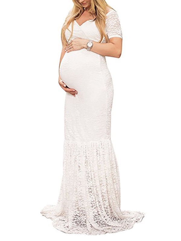 lace maternity gown for photoshoot