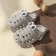 thumbnail image 1 of Zapatillas de verano para niños con bonitos dibujos de cocodrilo, sandalias con agujeros para niñas y niños, zapatos de suela suave antideslizantes para jardín, 1 of 2