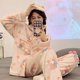 thumbnail image 1 of M Dulce estampado por completo pijamas de perro canela de franela para mujer Otoño e Invierno grueso cálido más traje dulce suelto de terciopelo, 1 of 2